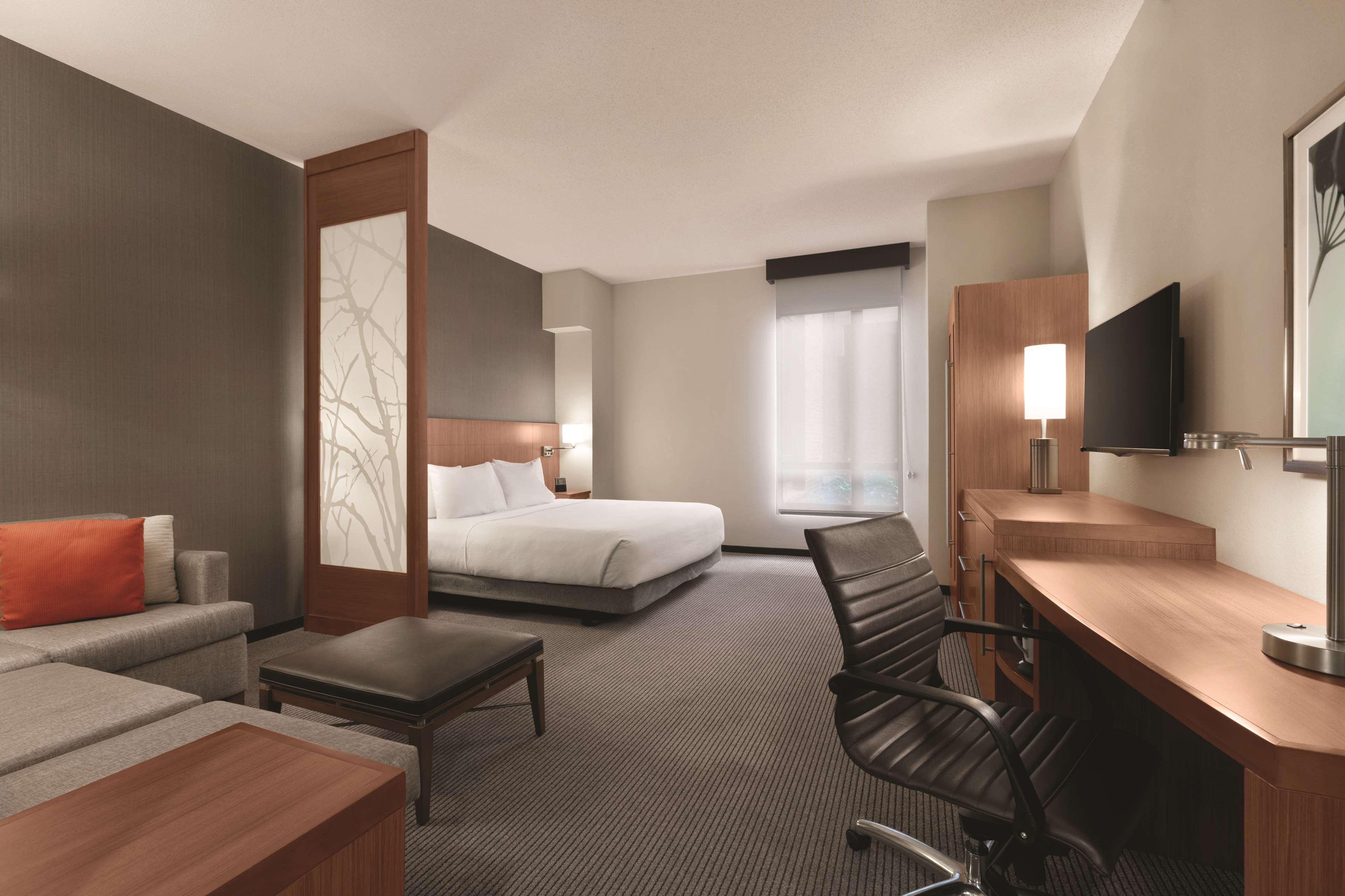 Hyatt Place Baltimore Inner Harbor Exterior photo